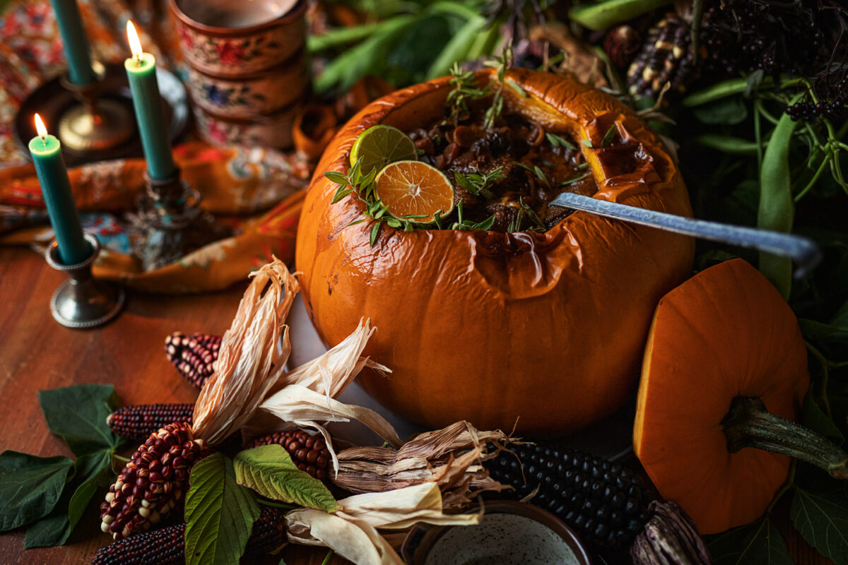 Keptas moliūgas, kepta višta azijietiškai